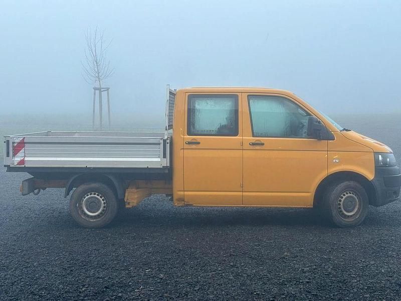 Gebraucht VW Transporter 102 PS (75 kW) 2014 Gelb Van