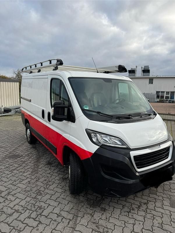 Gebraucht Peugeot Boxer Avantage 110 PS (80 kW) 2018 Weiß Van