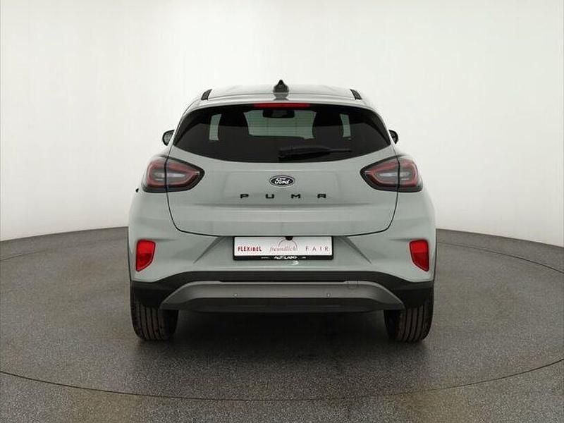 Neu Ford Puma Titanium 155 PS (114 kW) 2025 Grau SUV