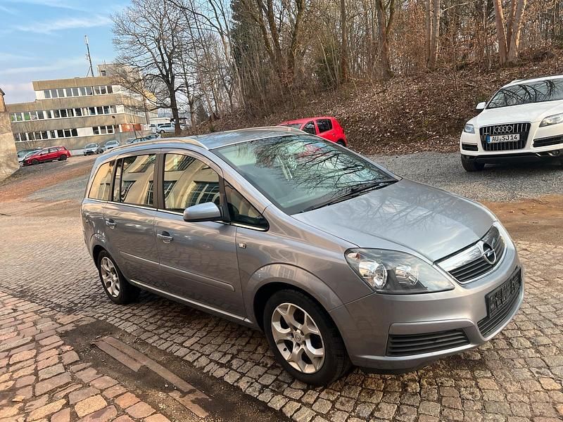 Gebraucht Opel Zafira Edition 150 PS (110 kW) 2005 Grau Van / Kleinbus