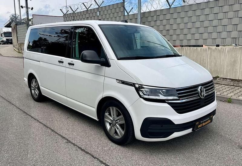 Gebraucht VW T6.1 150 PS (110 kW) 2021 Candyweiß Van