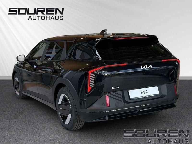 Neu Kia EV4 Earth 150 kW (204 PS) 2025 Schwarz Limousine