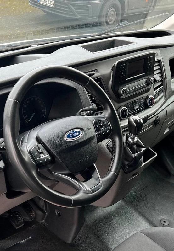 Gebraucht Ford Transit 131 PS (96 kW) 2020 Weiß Limousine