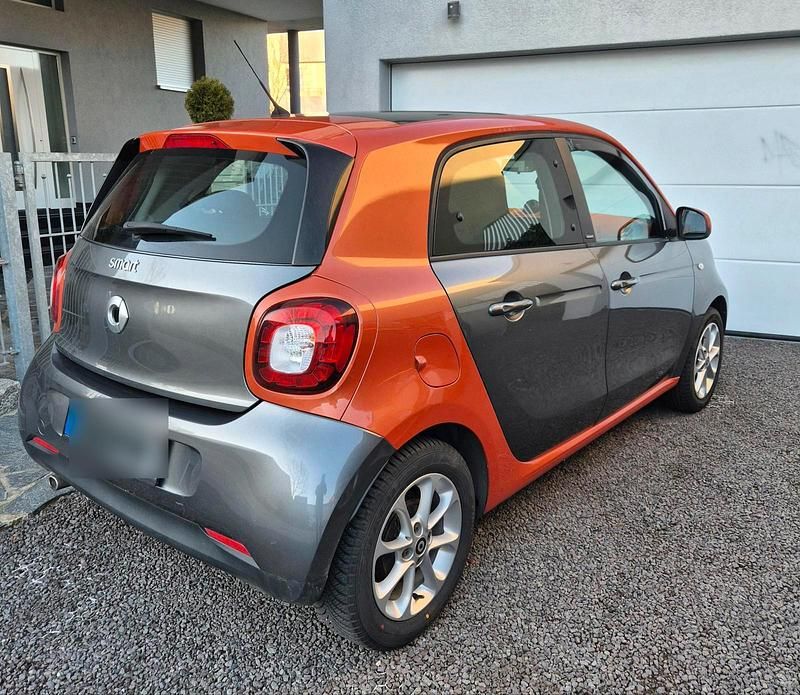 Usado Smart ForFour 71 HP (52 kW) 2015 Laranja Citadino