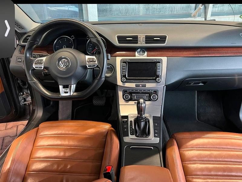Gebraucht VW Passat 140 PS (102 kW) 2011 Andere farben Limousine