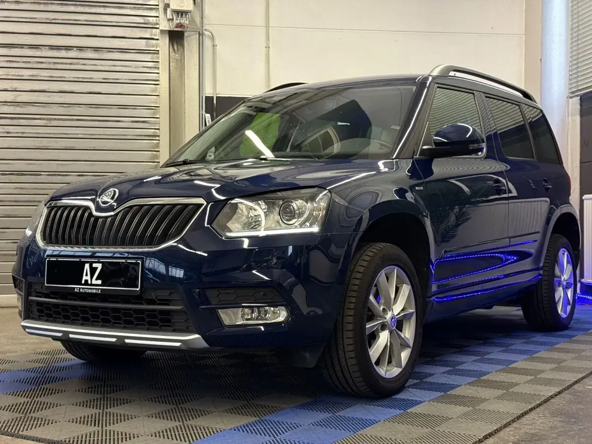 Gebraucht Skoda Yeti Joy 150 PS (110 kW) 2016 Blau SUV