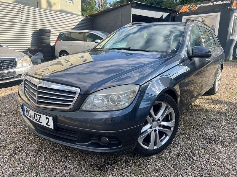 Grau Gebraucht 2009 Mercedes C220 Kombi | 5.690 € (Fairer Preis) - Bild 1/4