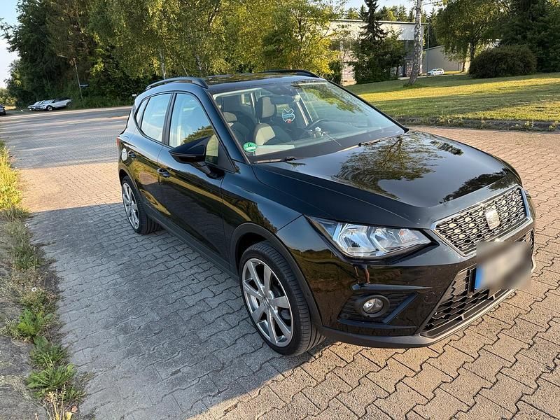 Schwarz Gebraucht 2019 Seat Arona SUV | 9.899 € (Fairer Preis) - Bild 1/4