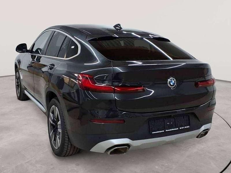 Gebraucht BMW X4 Performance 184 PS (135 kW) 2022 Sophistograu brillanteffekt metallic SUV