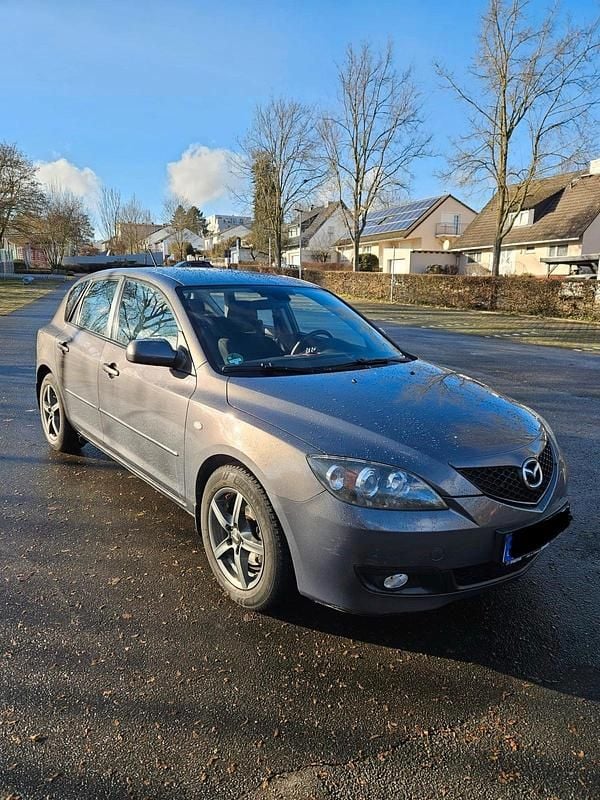 Grau Gebraucht 2007 Mazda 3 Kombi | 3.000 € (Fairer Preis) - Bild 1/4