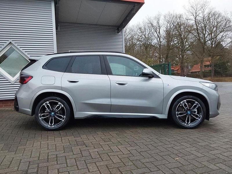 Gebraucht BMW X1 M Sport 245 PS (180 kW) 2025 Silber SUV