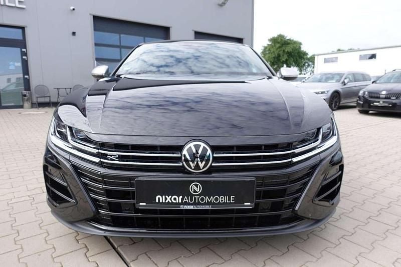 Gebraucht VW Arteon R 320 PS (235 kW) 2023 Deep black perleffekt Kombi
