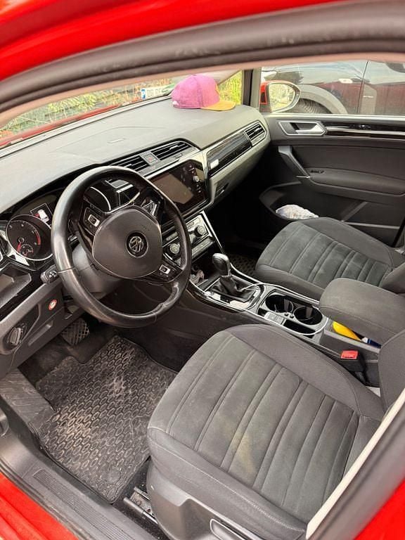 Gebraucht VW Touran Highline 190 PS (139 kW) 2017 Orange Van / Kleinbus