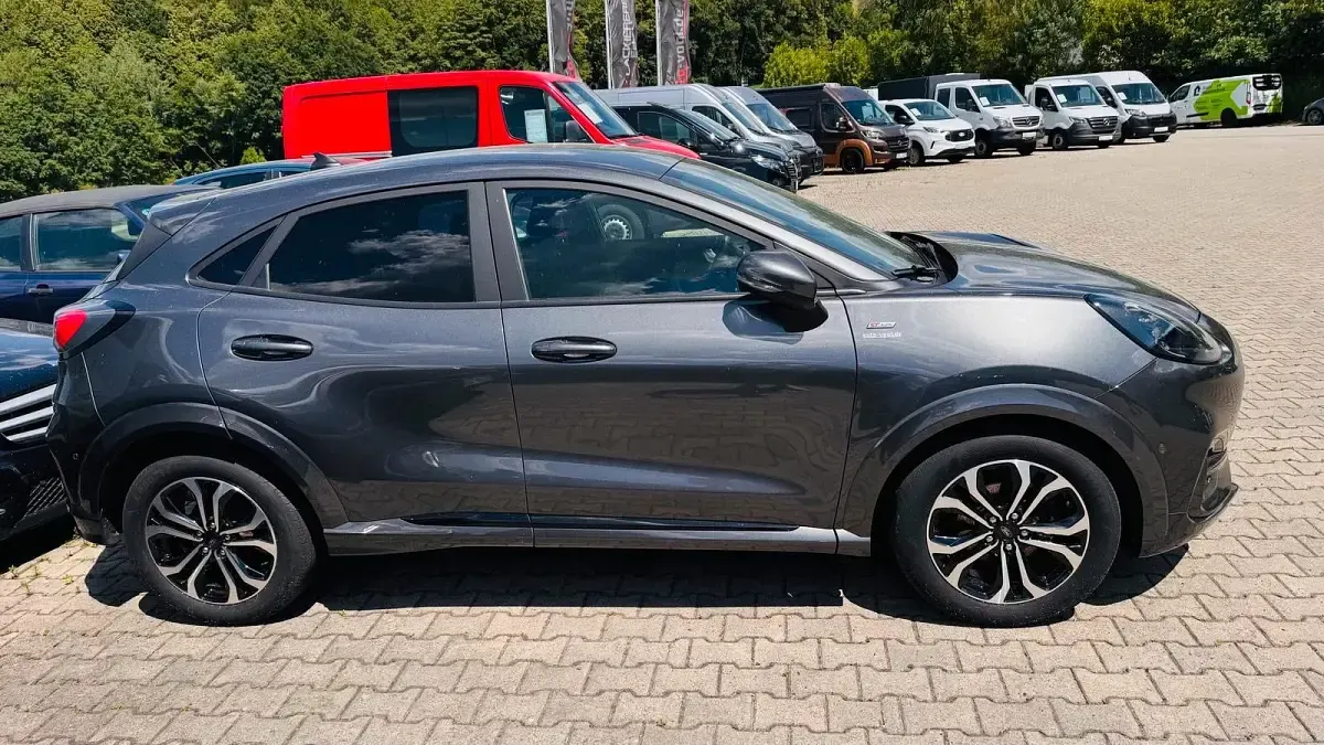 Gebraucht Ford Puma ST-Line 125 PS (91 kW) 2022 Grau SUV