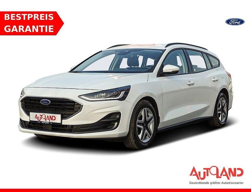 Gebraucht Ford Focus Cool & Connect 120 PS (88 kW) 2022 Weiß Limousine