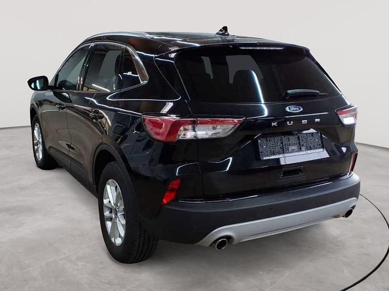 Gebraucht Ford Kuga Titanium 120 PS (88 kW) 2022 Agate black metallic SUV