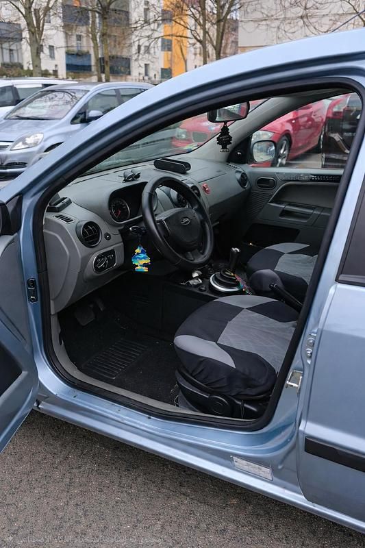 Gebraucht Ford Fusion 80 PS (58 kW) 2005 Blau Kleinwagen