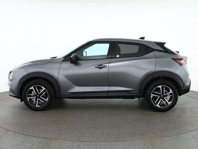 Neu Nissan Juke N-Connecta 114 PS (83 kW) 2026 Grau SUV