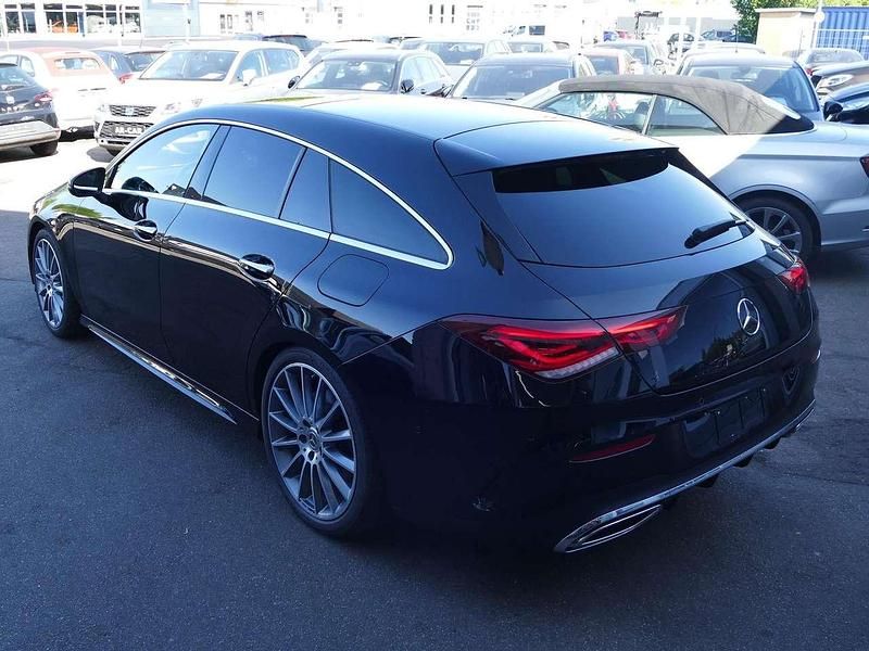 Gebraucht Mercedes CLA250 Shooting Brake 224 PS (164 kW) 2021 Schwarz Kombi
