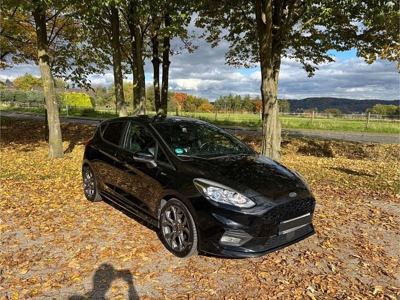 Schwarz Gebraucht 2018 Ford Fiesta ST-Line Kleinwagen | 9.200 € (Guter Preis) - Bild 1/4