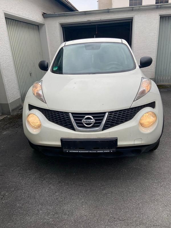 Weiß Gebraucht 2013 Nissan Juke SUV | 5.200 € (Guter Preis) - Bild 1/4