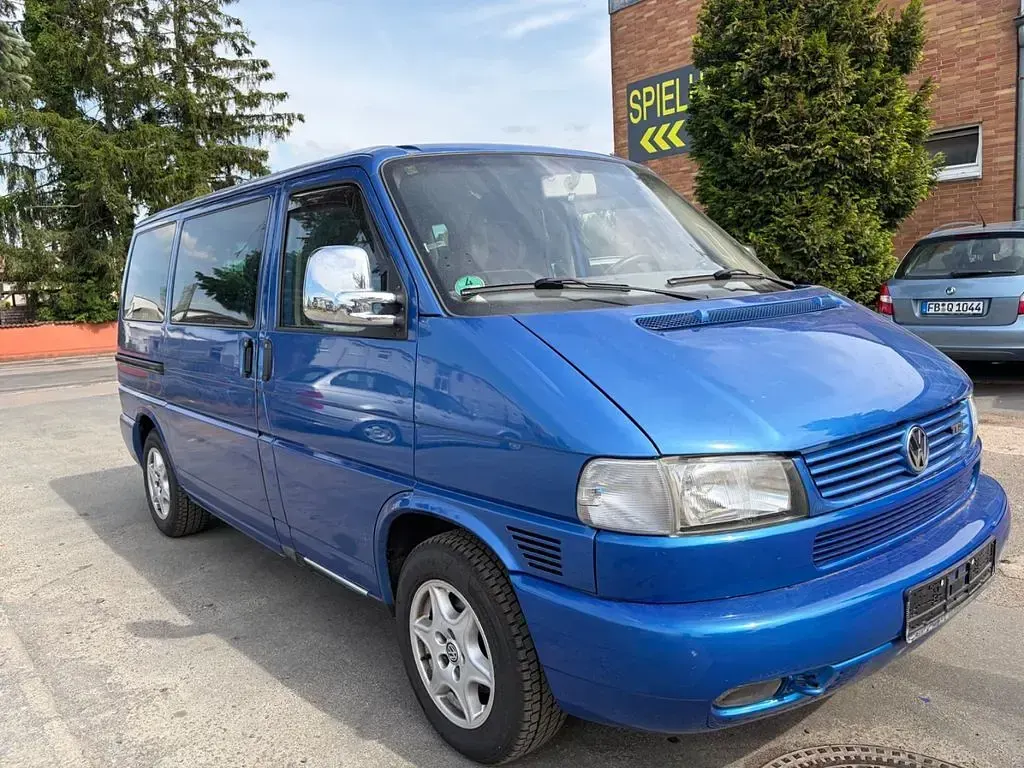 Gebraucht VW Multivan 102 PS (75 kW) 2000 Blau Van / Kleinbus