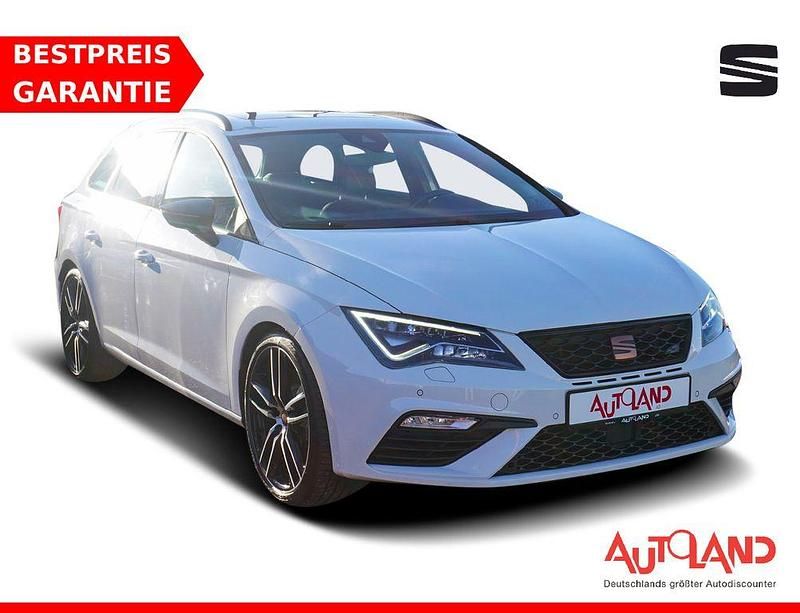 Weiß Gebraucht 2020 Seat Leon ST 4Drive Kombi | 25.990 € (Etwas zu teuer) - Bild 1/4