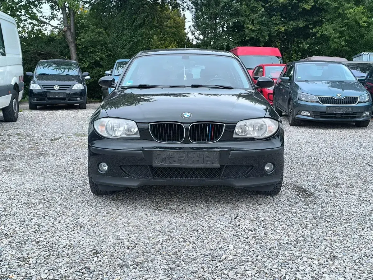 Gebraucht BMW 116 116 PS (85 kW) 2006 Schwarz Kleinwagen