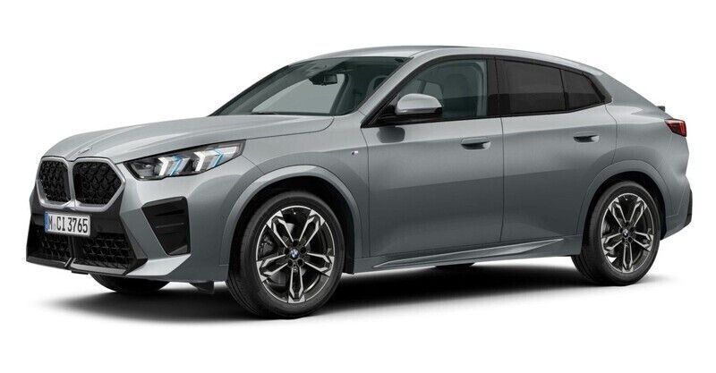 Grau Gebraucht 2024 BMW X2 Luxury Line SUV | 43.480 € - Bild 1/4