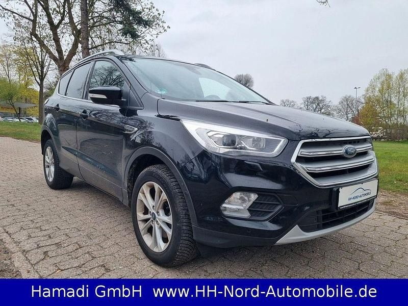 Gebraucht Ford Kuga Titanium 179 PS (131 kW) 2019 Schwarz SUV