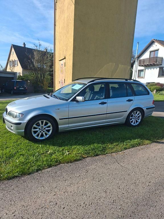 Gebraucht BMW 316 116 PS (85 kW) 2005 Silber Kombi