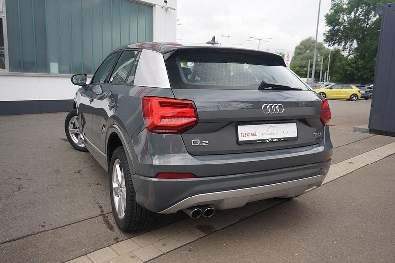 Gebraucht Audi Q2 Sport 190 PS (139 kW) 2018 Grau SUV