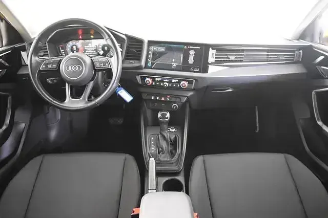 Gebraucht Audi A1 Sportback Sport 95 PS (69 kW) 2021 Gelb Kleinwagen