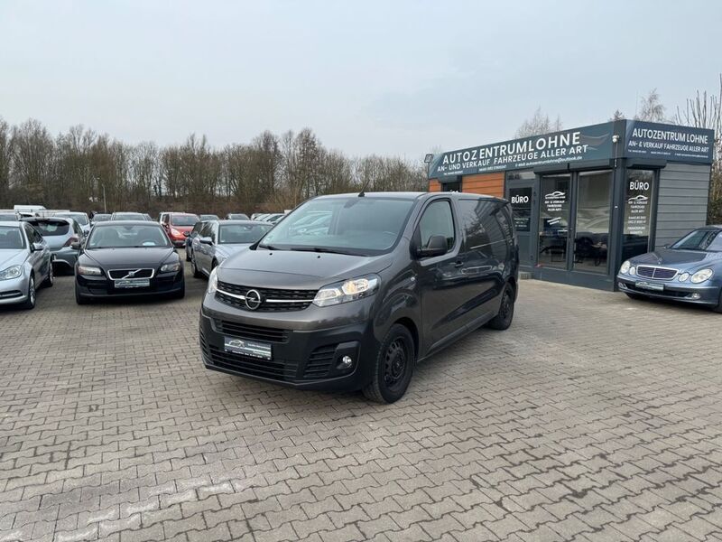 Grau Gebraucht 2020 Opel Vivaro Edition Van | 10.990 € (Fairer Preis) - Bild 1/4