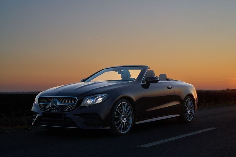 Rot Gebraucht 2018 Mercedes E300 Cabrio | 39.000 € (Fairer Preis) - Bild 1/4