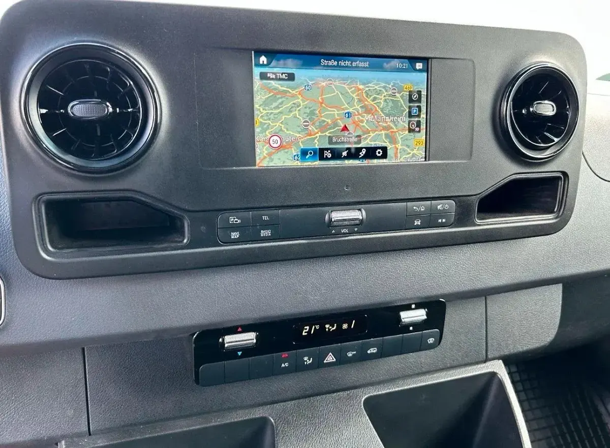 Gebraucht Mercedes Sprinter 143 PS (105 kW) 2019 Weiß Van