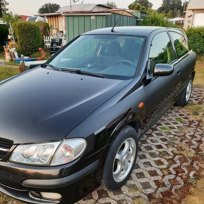 Schwarz Gebraucht 2001 Nissan Almera Kleinwagen | 1.500 € (Fairer Preis) - Bild 1/4