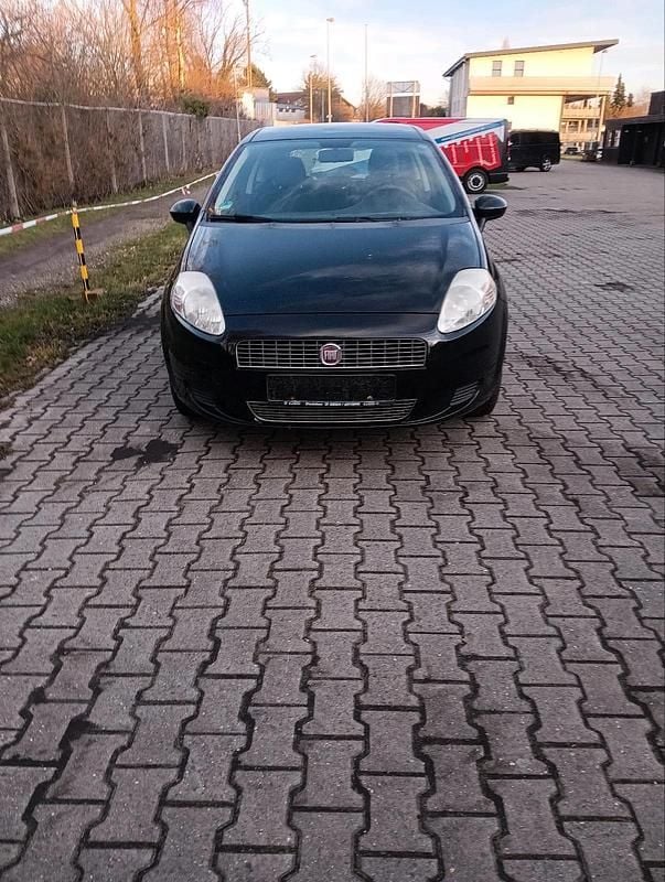 Gebraucht Fiat Punto 60 PS (44 kW) 2009 Schwarz Kleinwagen