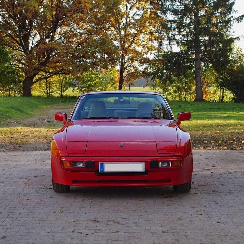 Rot Gebraucht 1986 Porsche 944 Coupé | 18.000 € - Bild 1/4
