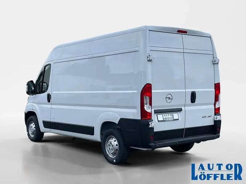 Gebraucht Opel Movano 140 PS (102 kW) 2024 Casablacaweiss (weiß) Van