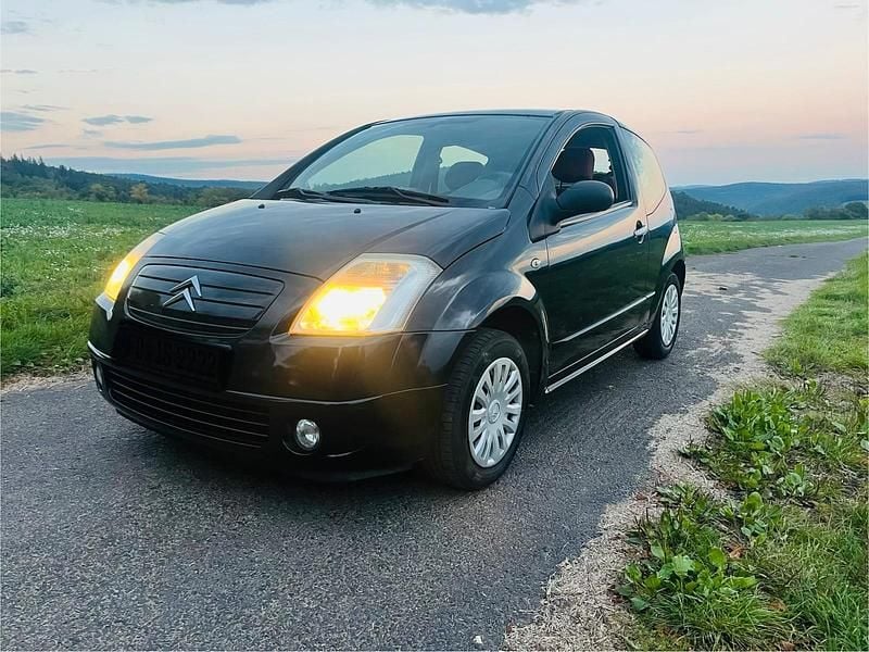 Schwarz Gebraucht 2005 Citroën C2 Kleinwagen | 700 € (Superpreis) - Bild 1/4