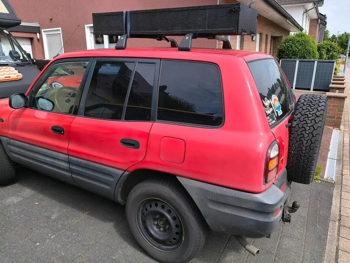 Gebraucht Toyota RAV4 129 PS (94 kW) 1998 Rot SUV