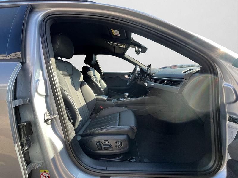Gebraucht Audi A4 Ambiente 190 PS (139 kW) 2020 Florettsilber metallic (metallic) Kombi