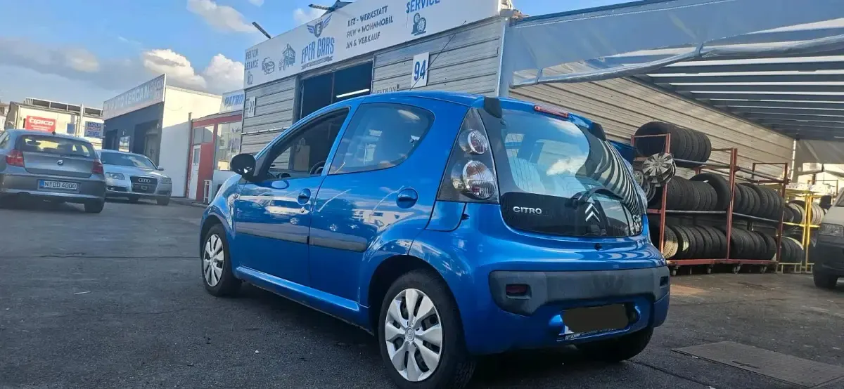 Gebraucht Citroën C1 60 PS (44 kW) 2009 Blau Kleinwagen
