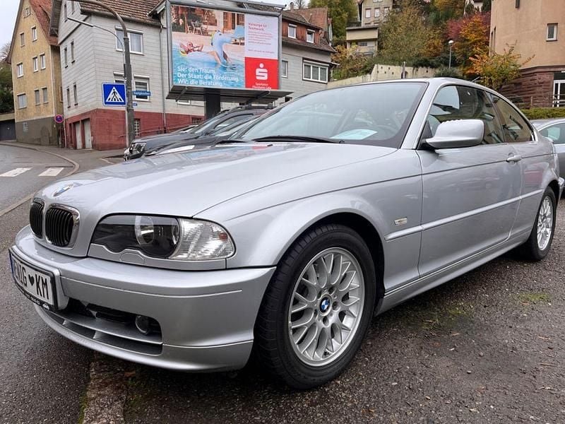 Silber Gebraucht 2000 BMW 320 Performance Coupé | 19.995 € - Bild 1/4