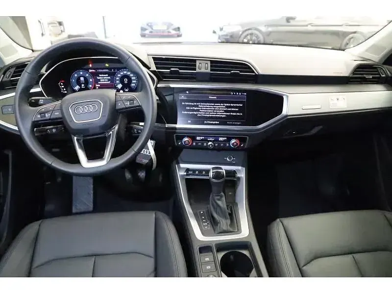 Gebraucht Audi Q3 Sportback S-Line 150 PS (110 kW) 2023 Weiß SUV