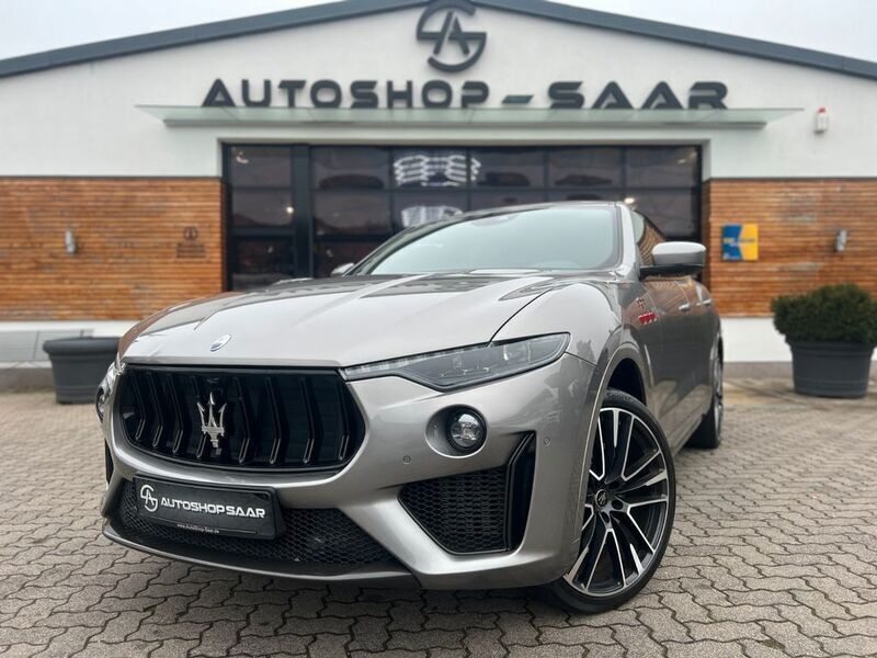 Silber Gebraucht 2021 Maserati Levante SUV | 79.990 € - Bild 1/4
