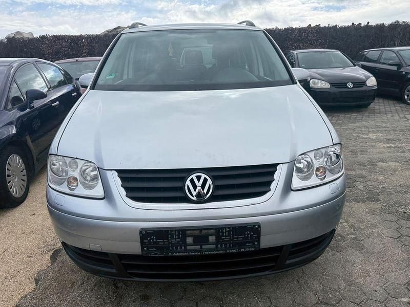 Gebraucht VW Touran Trendline 150 PS (110 kW) 2005 Silber Van / Kleinbus