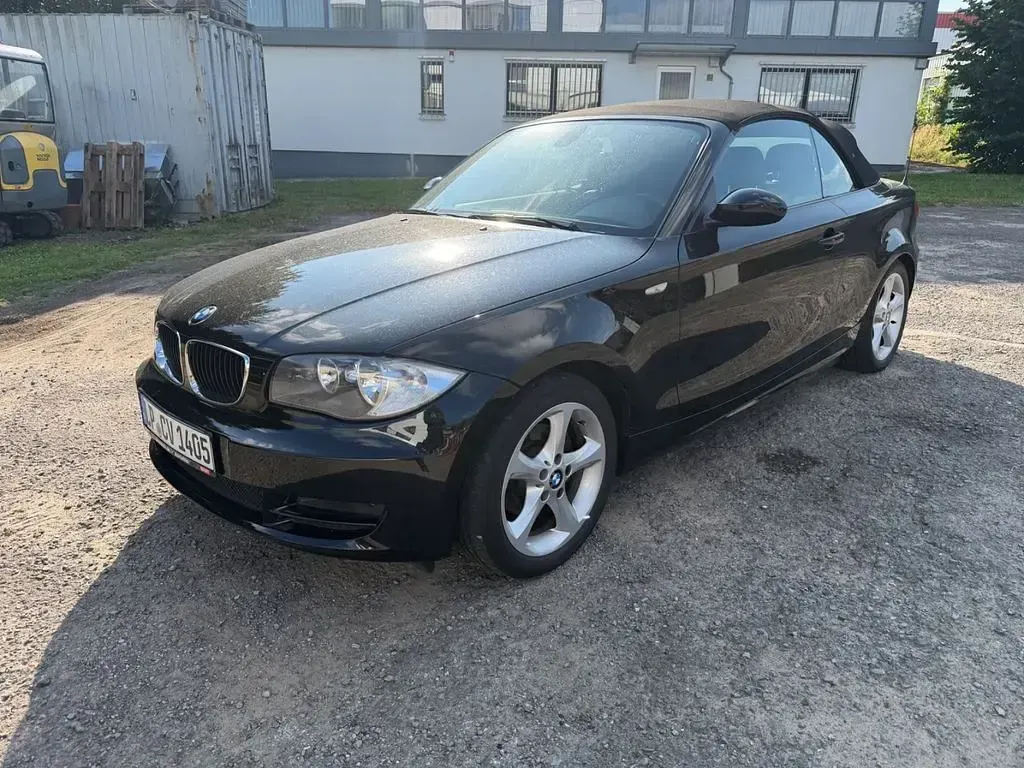 Gebraucht BMW 118 Cabriolet 143 PS (105 kW) 2008 Schwarz Cabrio