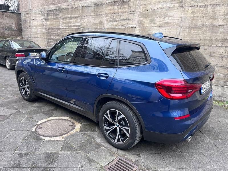 Gebraucht BMW X3 Advantage 190 PS (139 kW) 2019 Blau SUV